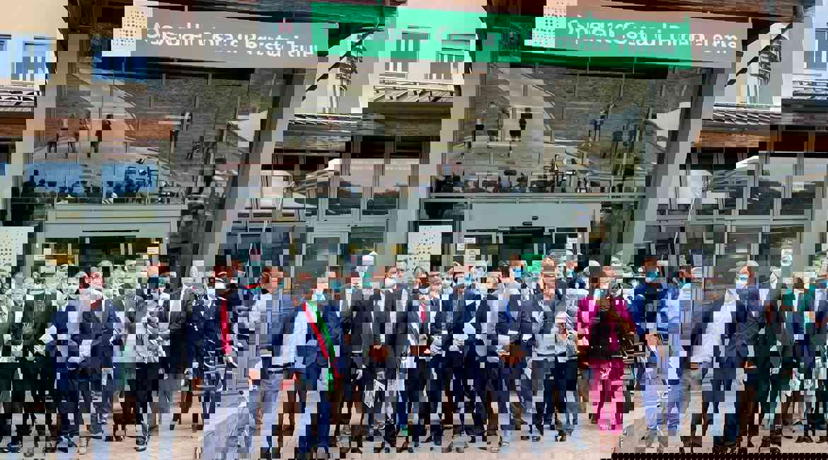 241634681 4664740610236776 1206057483059858496 N
